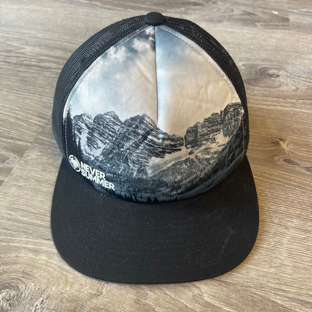 Never Summer Industries Mountain Graphic Trucker‎ Hat Black Snapback Yupoong Cap